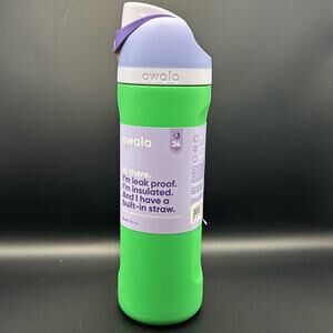 Owala Free Sip Water Bottle 24 oz in sweet pea. Brand new with tags
